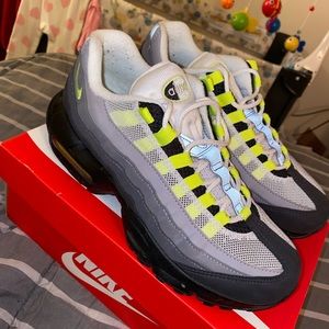 Nike Air Max 95 OG Neon (GS) 2020, 6.5 Y